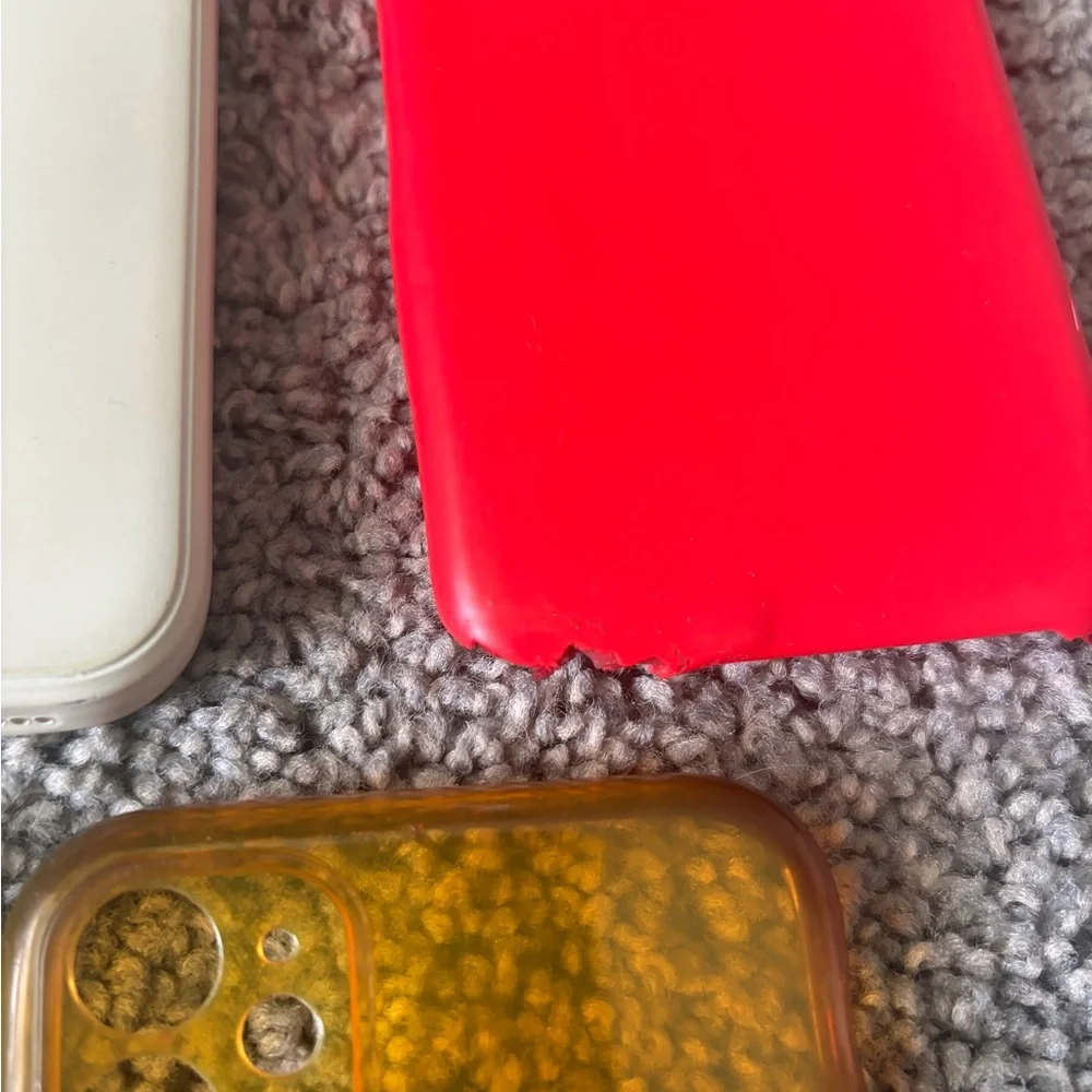 Lot of 9 iphone 11 phone‎ cases